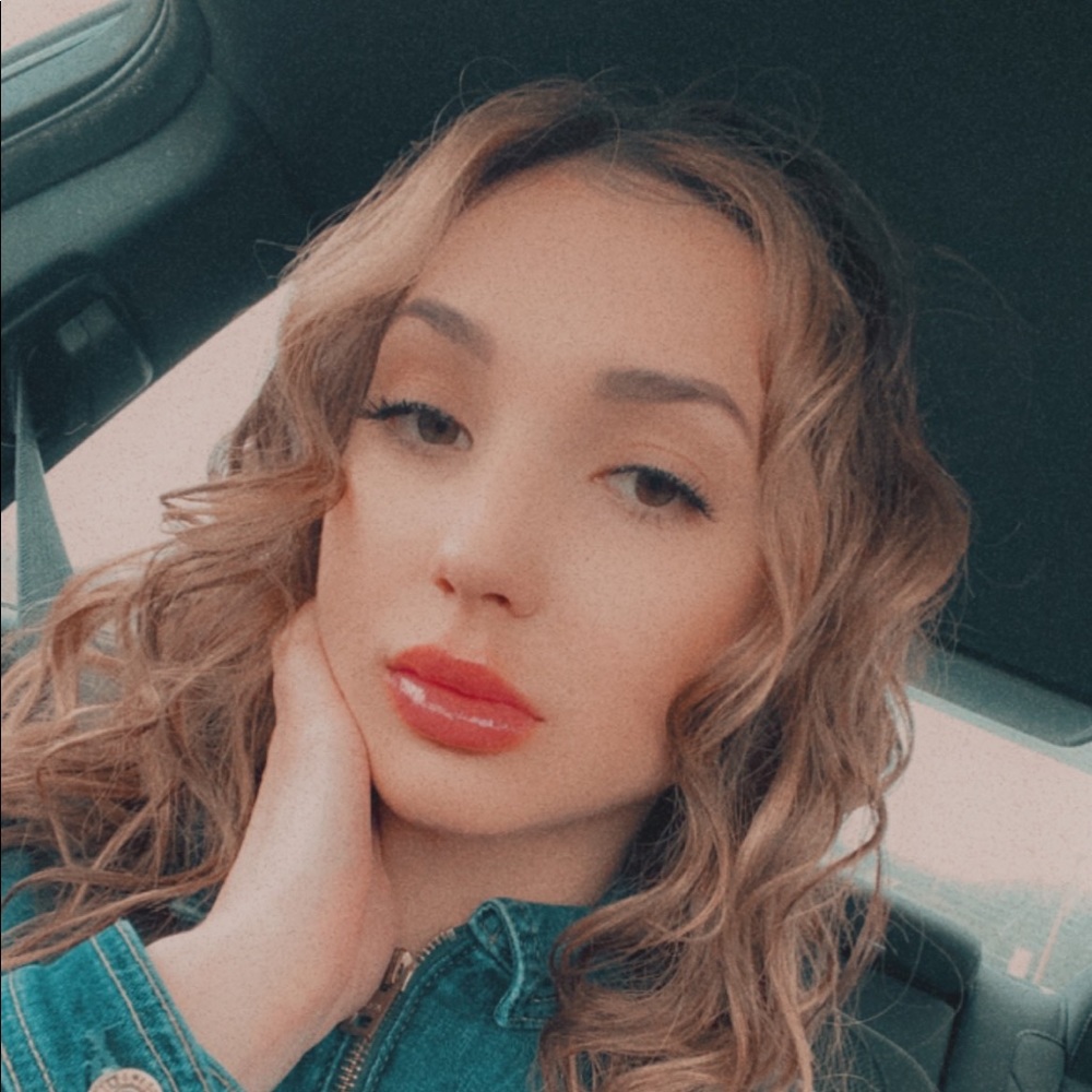 Meet your Posher, Sofia